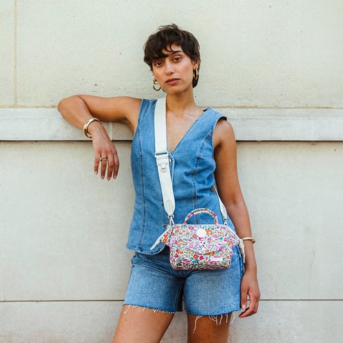 Crossbody Adventurer Small Emma and Amelia - Cabaia